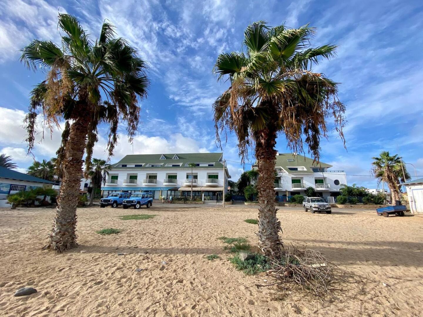 Leme Bedje Two Bedroom - By Bobbywashere Santa Maria Bagian luar foto