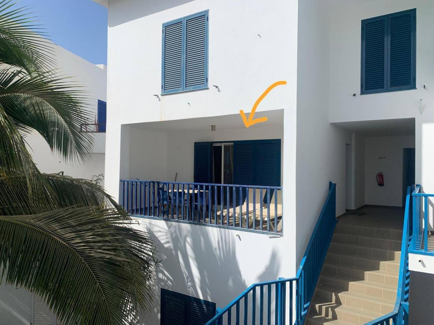 Leme Bedje Two Bedroom - By Bobbywashere Santa Maria Bagian luar foto