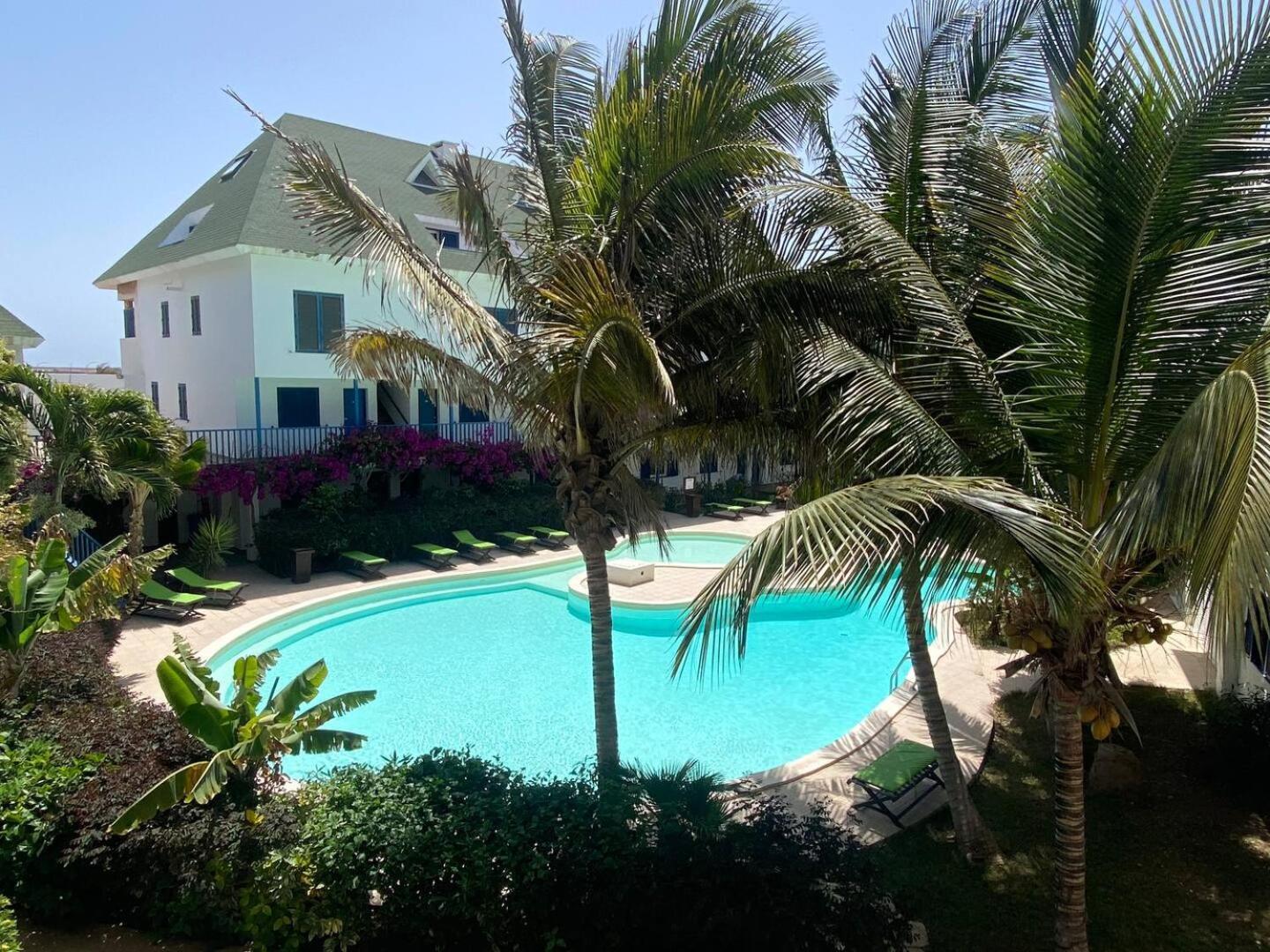 Leme Bedje Two Bedroom - By Bobbywashere Santa Maria Bagian luar foto