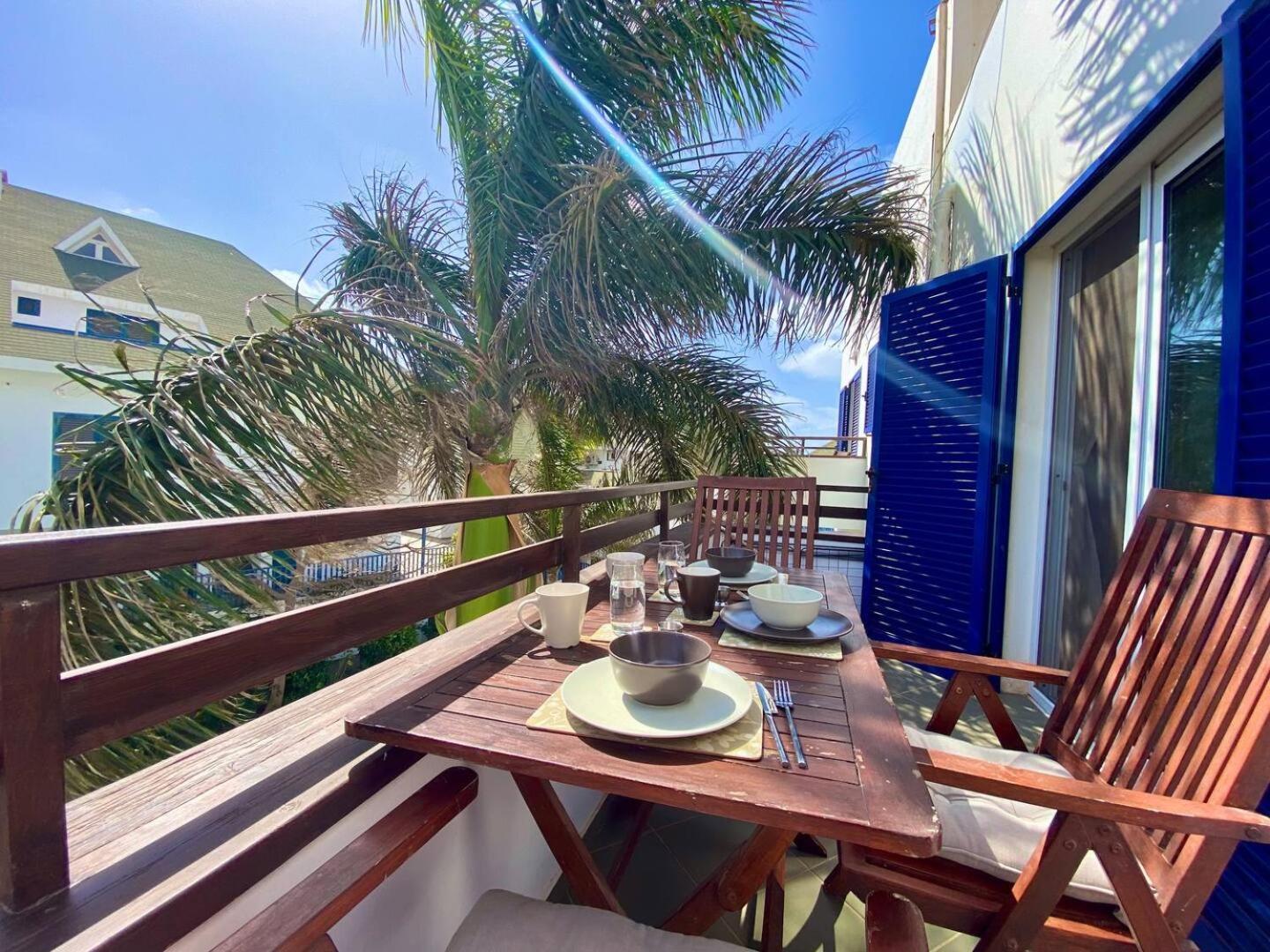 Leme Bedje Two Bedroom - By Bobbywashere Santa Maria Bagian luar foto