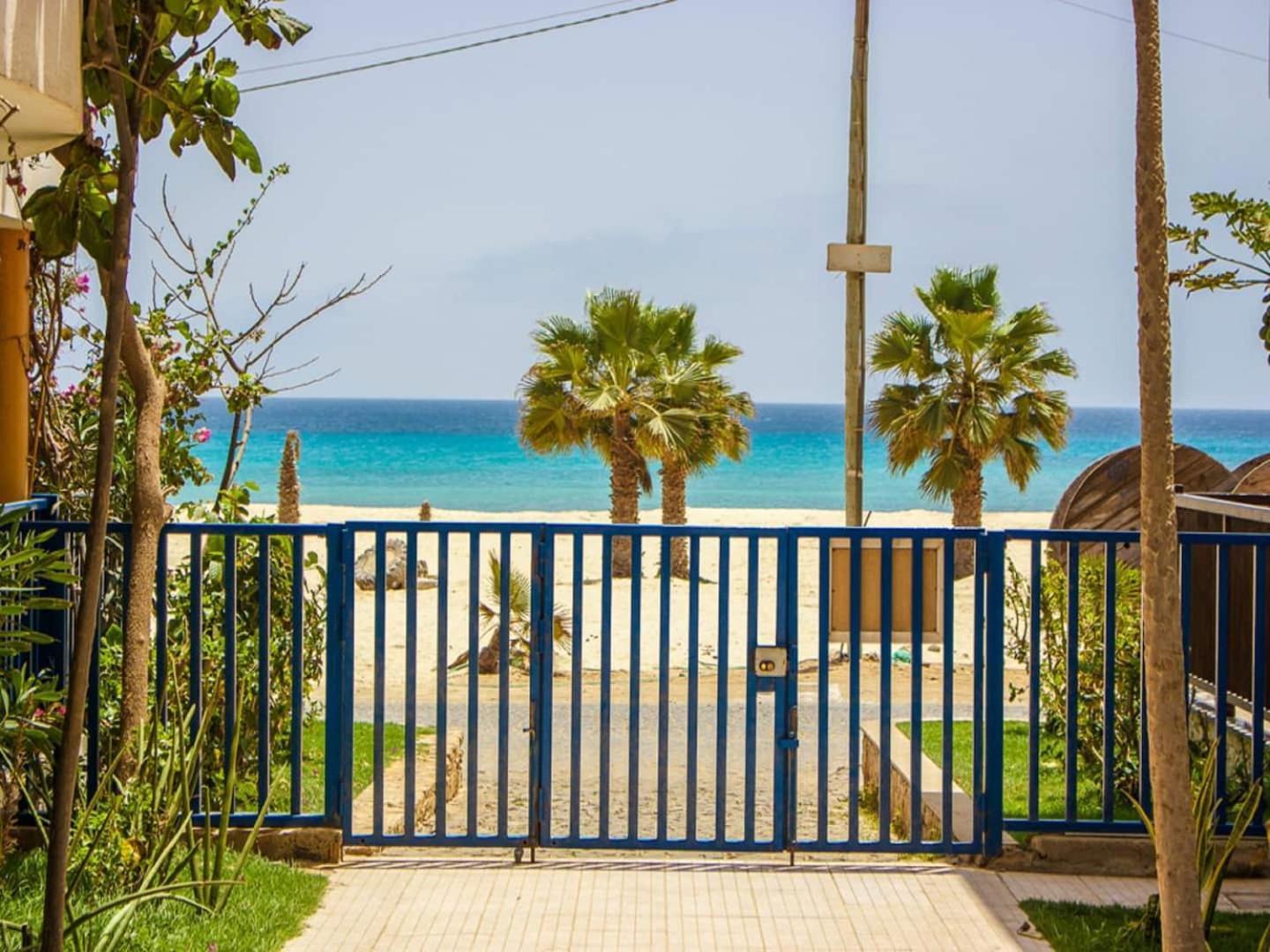 Leme Bedje Two Bedroom - By Bobbywashere Santa Maria Bagian luar foto