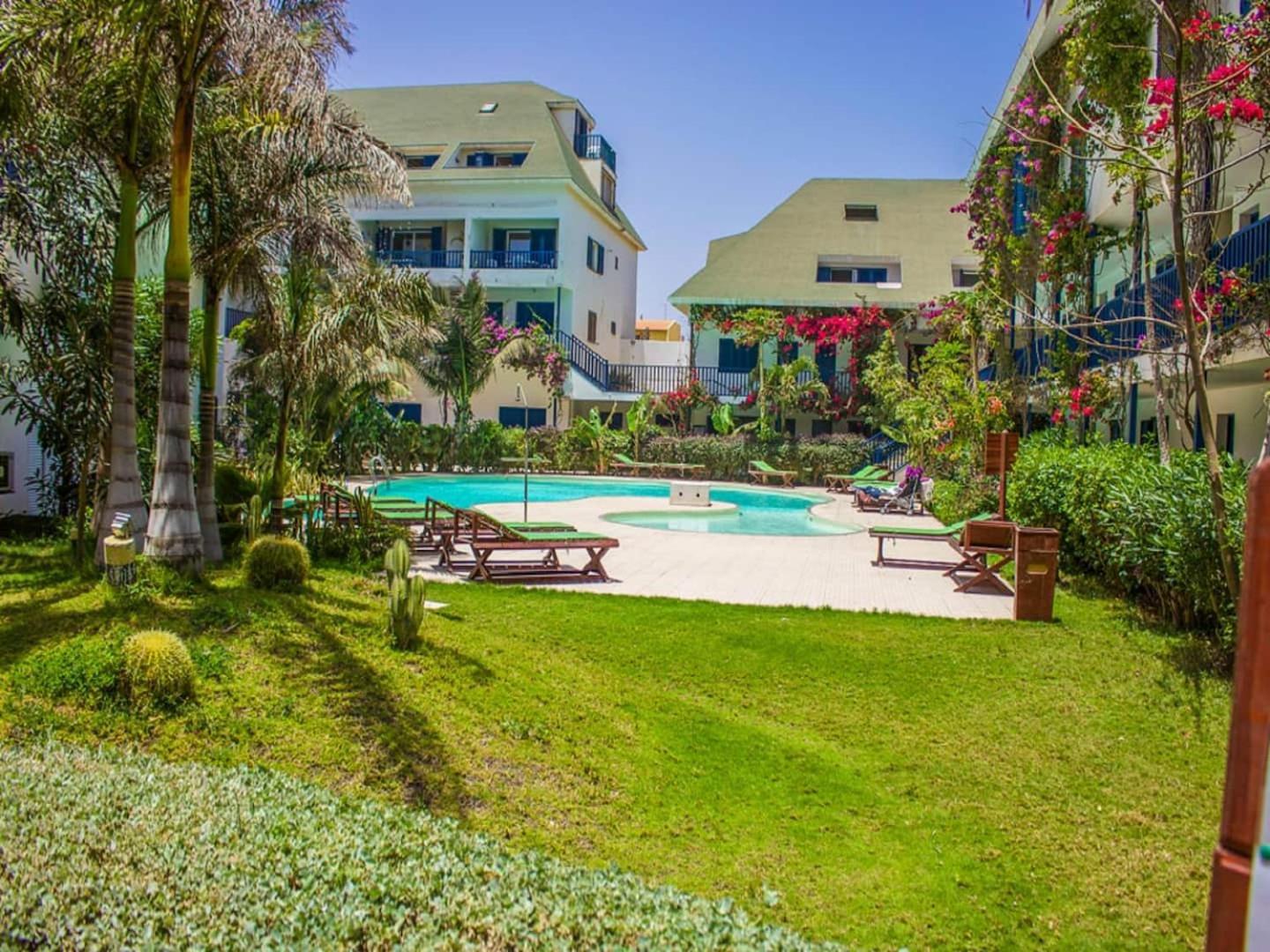 Leme Bedje Two Bedroom - By Bobbywashere Santa Maria Bagian luar foto