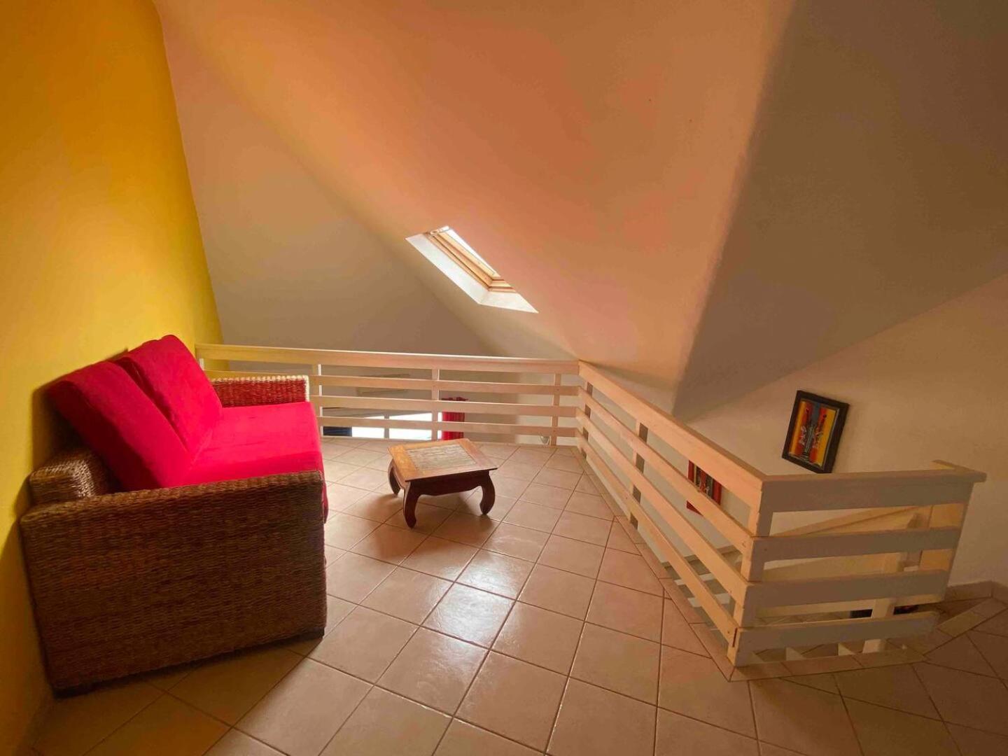 Leme Bedje Two Bedroom - By Bobbywashere Santa Maria Bagian luar foto