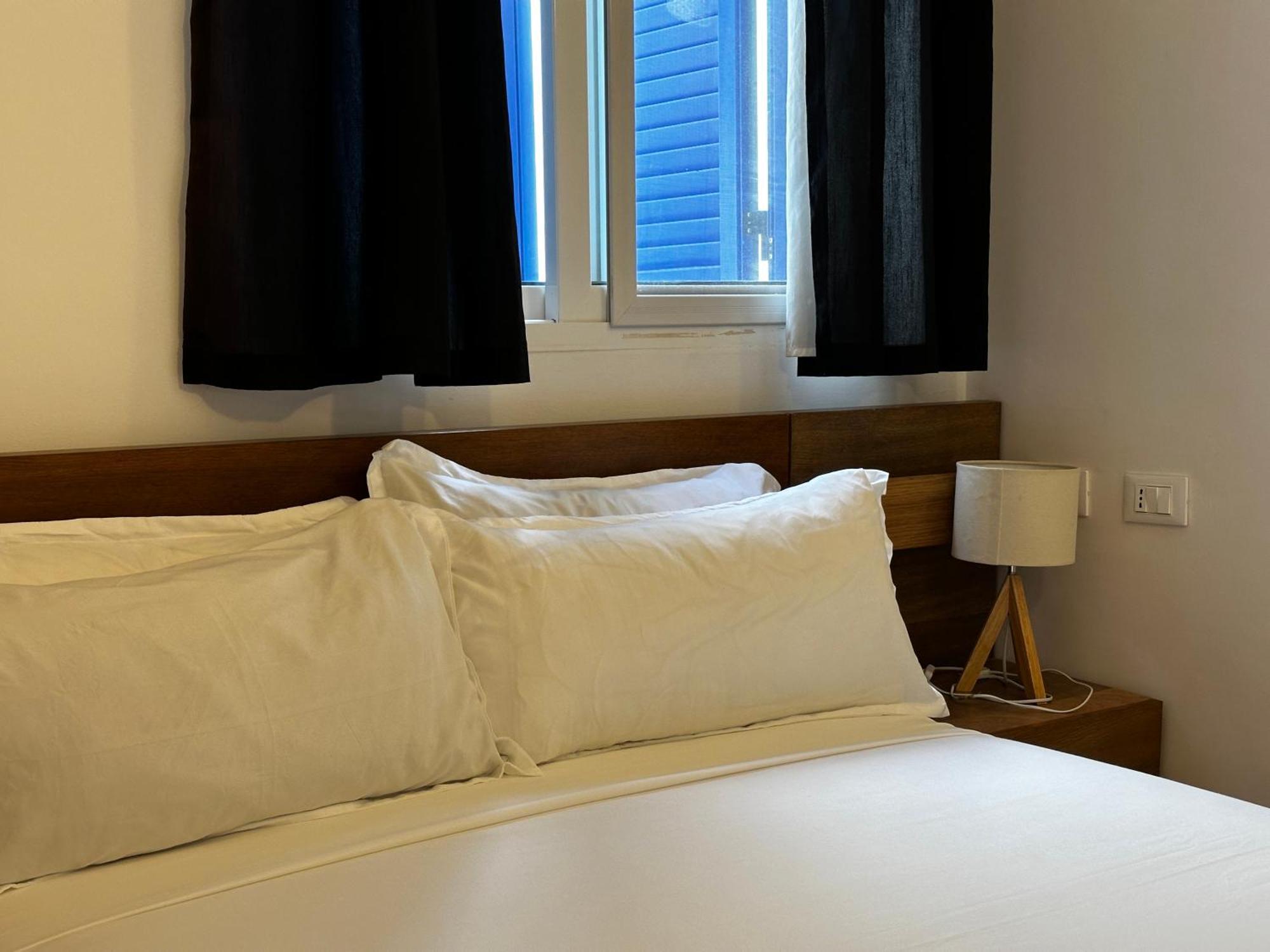 Leme Bedje Two Bedroom - By Bobbywashere Santa Maria Bagian luar foto