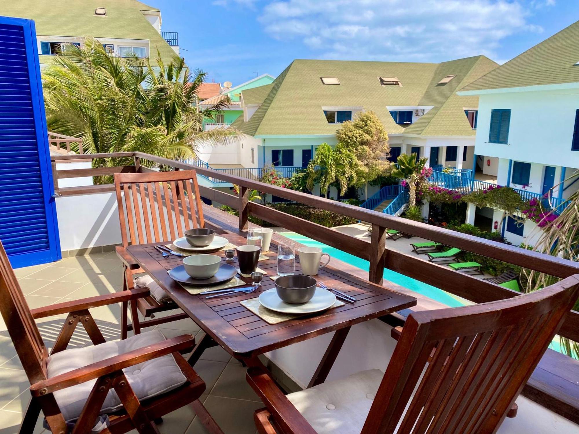 Leme Bedje Two Bedroom - By Bobbywashere Santa Maria Bagian luar foto